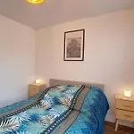 Marbella, Agreable Appartement A Reims